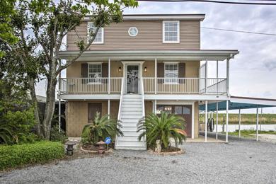 Дом отдыха Waterfront Home with Boat Launch, 30 Mi to NOLA