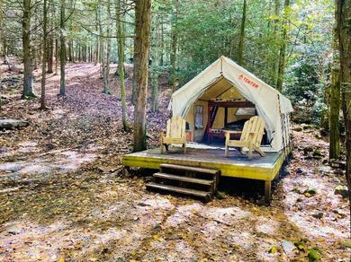 Luxury tent Tentrr - Retreat on Bear Creek