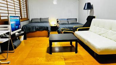 Хостел Hotel Adonis Tokyo - Dormitory Room & Twin Room