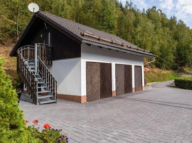 Апартаменты Idyllic Apartment in Goldisthal Thuringia with Forest
