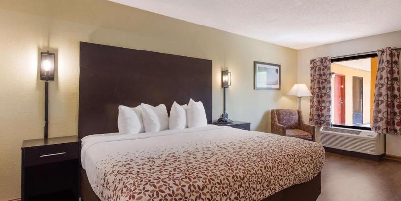 Motel SureStay Hotel by Best Western St Pete Clearwater Airport
