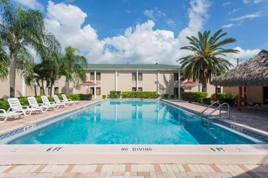 Hotel Travelodge by Wyndham Fort Myers