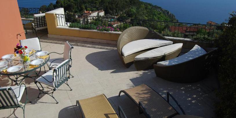 Апартаменты Stunning Penthouse with panoramic views of Eze Village and the French Riviera