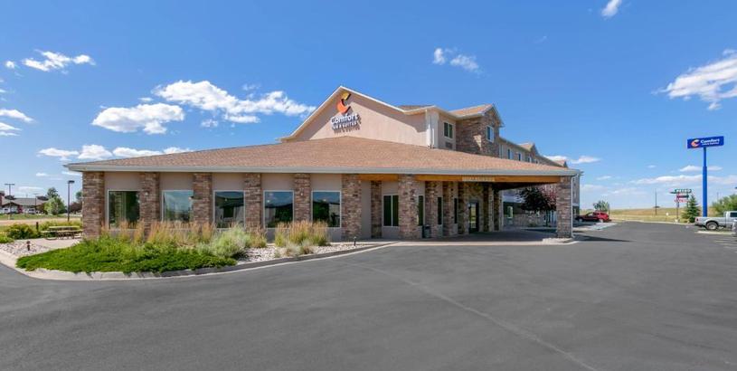 Отель Comfort Inn Near University of Wyoming