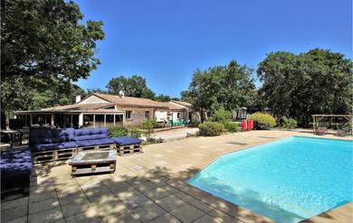 Holiday home Amazing Home In Gras With Wifi, Private Swimming Pool And Outdoor Swimming Pool