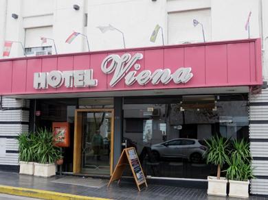 Отель Hotel Viena