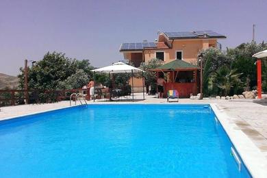 Вилла 5 bedrooms villa with private pool furnished garden and wifi at Bompensiere
