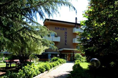 Hotel Hotel Sport - Pet friendly hotel and fishing lovers