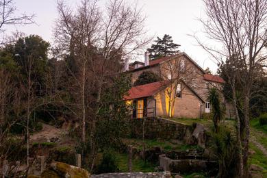 Дом отдыха Quinta das Lamas - Oak Tree House