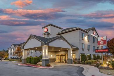 Отель Best Western Plus Castlerock Inn & Suites