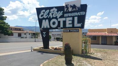 Motel El Rey Motel