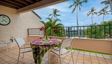 Apartments Ocean view plus close to everything in Poipu - walk to beaches, restaurants