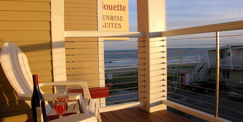 Отель Alouette Sunrise Suites