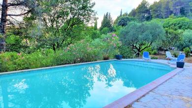 Villa Villa CIGALONS en pleine pinède avec PISCINE chauffée de mai à septembre