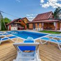 Villa 3 bedrooms villa with private pool sauna and furnished terrace at Gornje Dubrave
