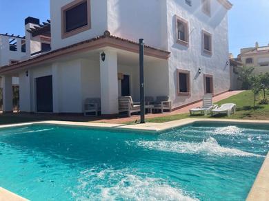 Holiday home Chalet Hato Verde Golf