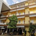 Отель Sri Krungthep Hotel