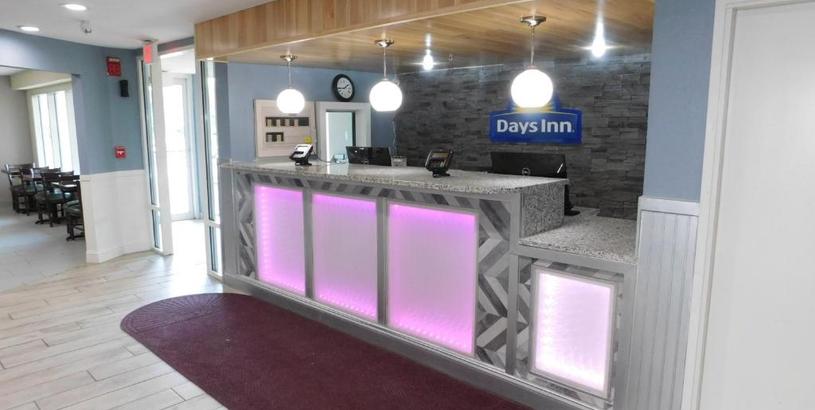 Hotel Days Inn by Wyndham West Des Moines - Clive