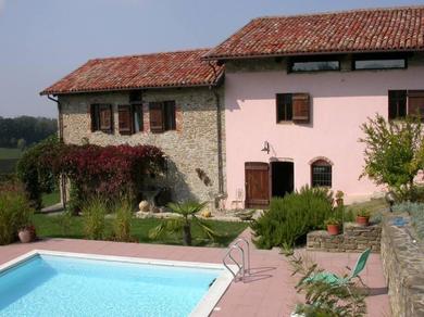 Villa Rustico im Piemont mit Panorama