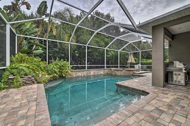 Дом отдыха Elegant Valrico Home about 15 Mi to Downtown Tampa!