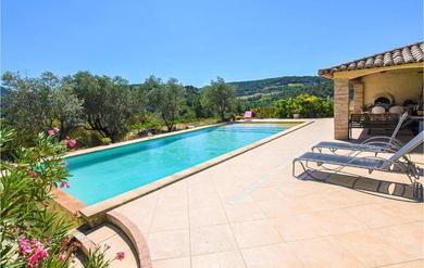 Дом отдыха Stunning Home In Saint-marcellin-les-va With Outdoor Swimming Pool And 2 Bedrooms