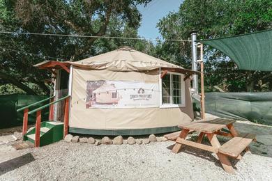 Luxury tent Santa Paula Yurt - Glamping at it's Best