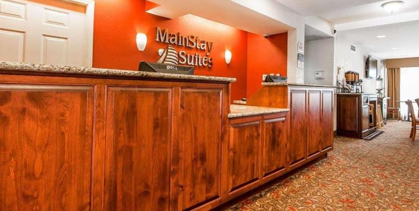 Hotel MainStay Suites Knoxville Airport
