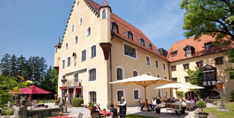 Отель Schloss zu Hopferau