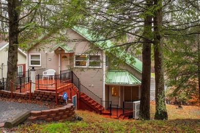Holiday home Lake Front Wallenpaupack - relaxation and cozy stay all season