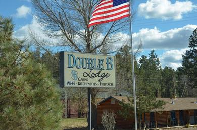 Лодж Double B Lodge