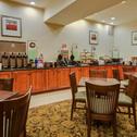 Отель Country Inn & Suites by Radisson, Crestview, FL