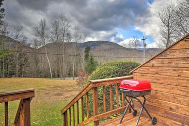 Holiday home Elka Park Townhome with Views about 5 Mi to Skiing!