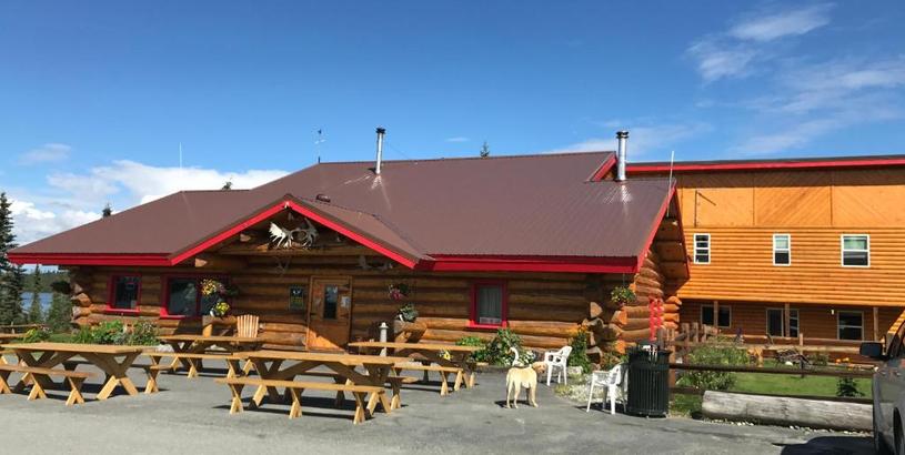 Лодж Lake Louise Lodge, Alaska