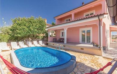 Holiday home Stunning home in Pula with 3 Bedrooms, WiFi and Outdoor swimming pool
