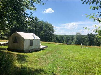 Luxury tent Tentrr - Camp Sugarbush