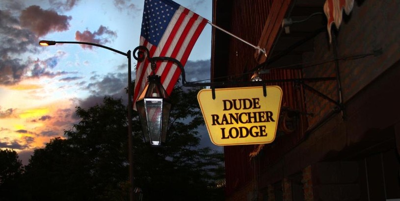 Motel Dude Rancher Lodge