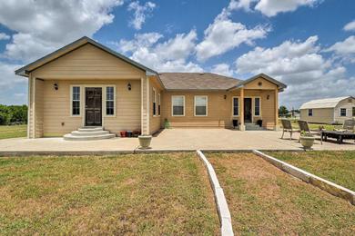 Holiday home Home with 3 Acres 4 Mi to Circuit of the Americas!