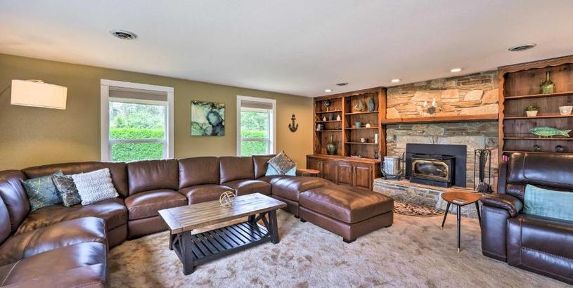 Holiday home Peaceful Ranch-Style Camano Home on 5 Acres!