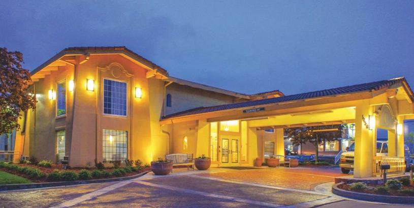 Hotel La Quinta Inn by Wyndham Moline Airport