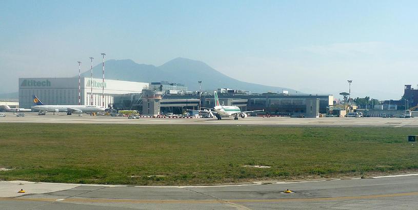 Аэропорт Каподичино (NAP), Неаполь, Италия