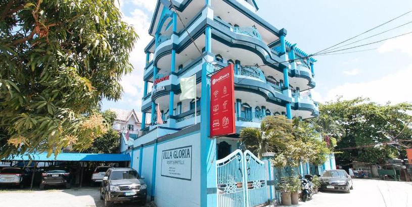 Hotel RedDoorz Plus Villa Gloria Taguig - Vaccinated Staff