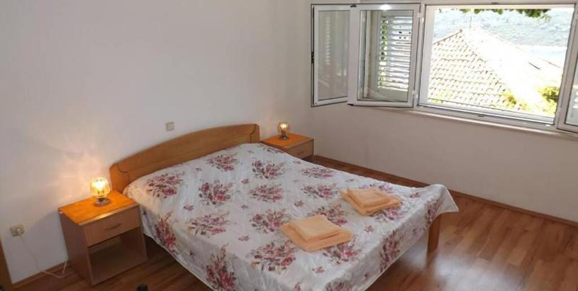 Apartments Studio Apartment Bupić- Close to Old City with Free Parking