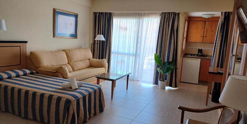 Apartments Primera línea de playa y vista al mar en Pyr Fuengirola Estudio