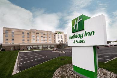Отель Holiday Inn Hotel & Suites - Mount Pleasant, an IHG Hotel