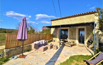 Holiday home Awesome home in Saint-Quentin-la-Poter with Outdoor swimming pool, WiFi and 3 Bedrooms