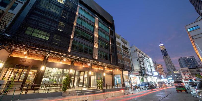 Отель Loft Bangkok Hotel - SHA Extra Plus