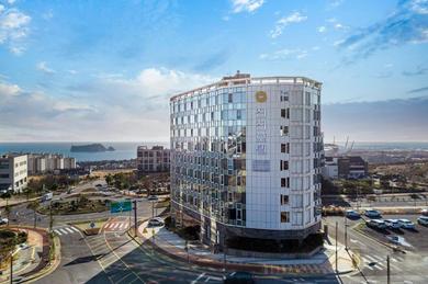 Отель Shin Shin Hotel Jeju Worldcup