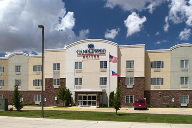 Hotel Candlewood Suites Champaign-Urbana University Area, an IHG Hotel