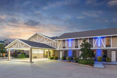 Мотель Super 8 by Wyndham Bentonville