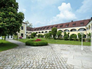 Апарт-отель Schloss Kirchham
